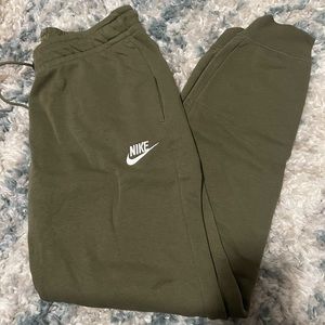 Nike pants